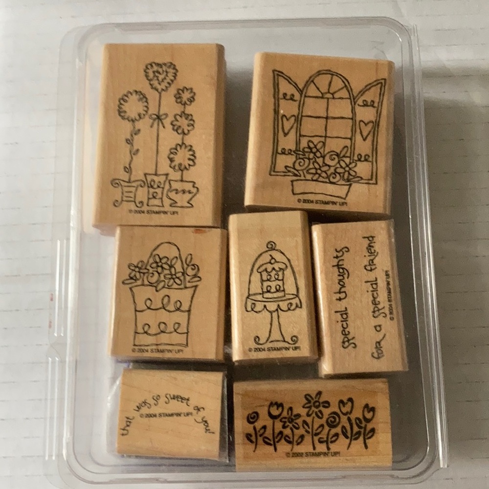 Stampin up stamp set discontinued Brand new but only one used is the cake one